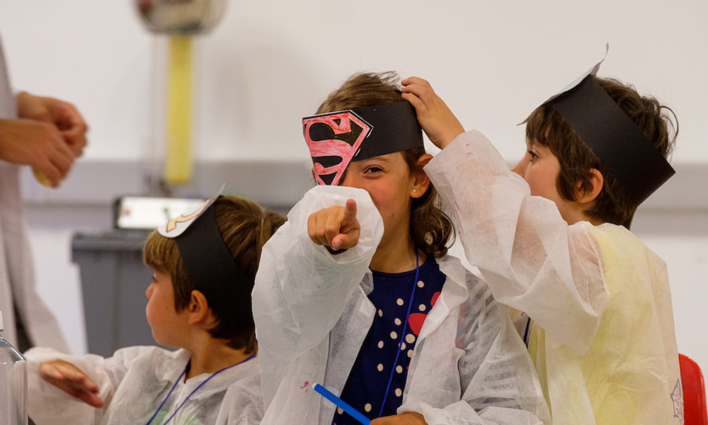 UR is looking for “scientific heroes” between the ages of 6 and 12