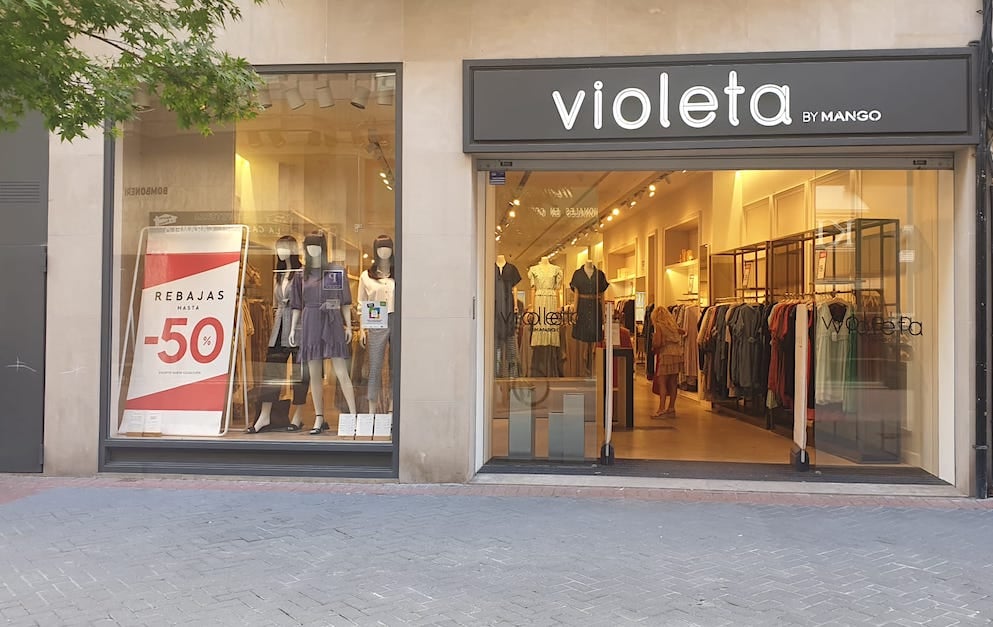 Violeta by Mango, la tienda 'curvy' de Logroño, se despide