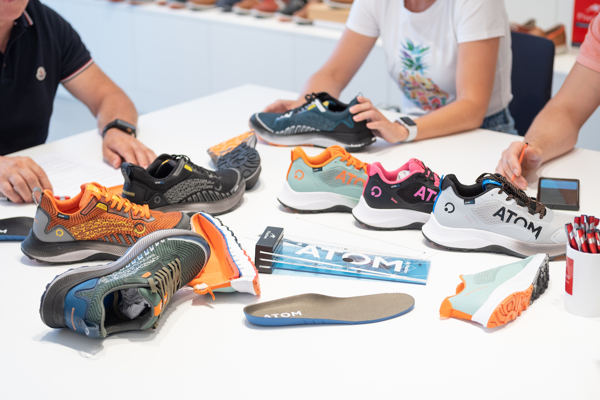 a nombre de naranja Etna Fluchos lanza su nueva marca deportiva: zapatillas de trail running