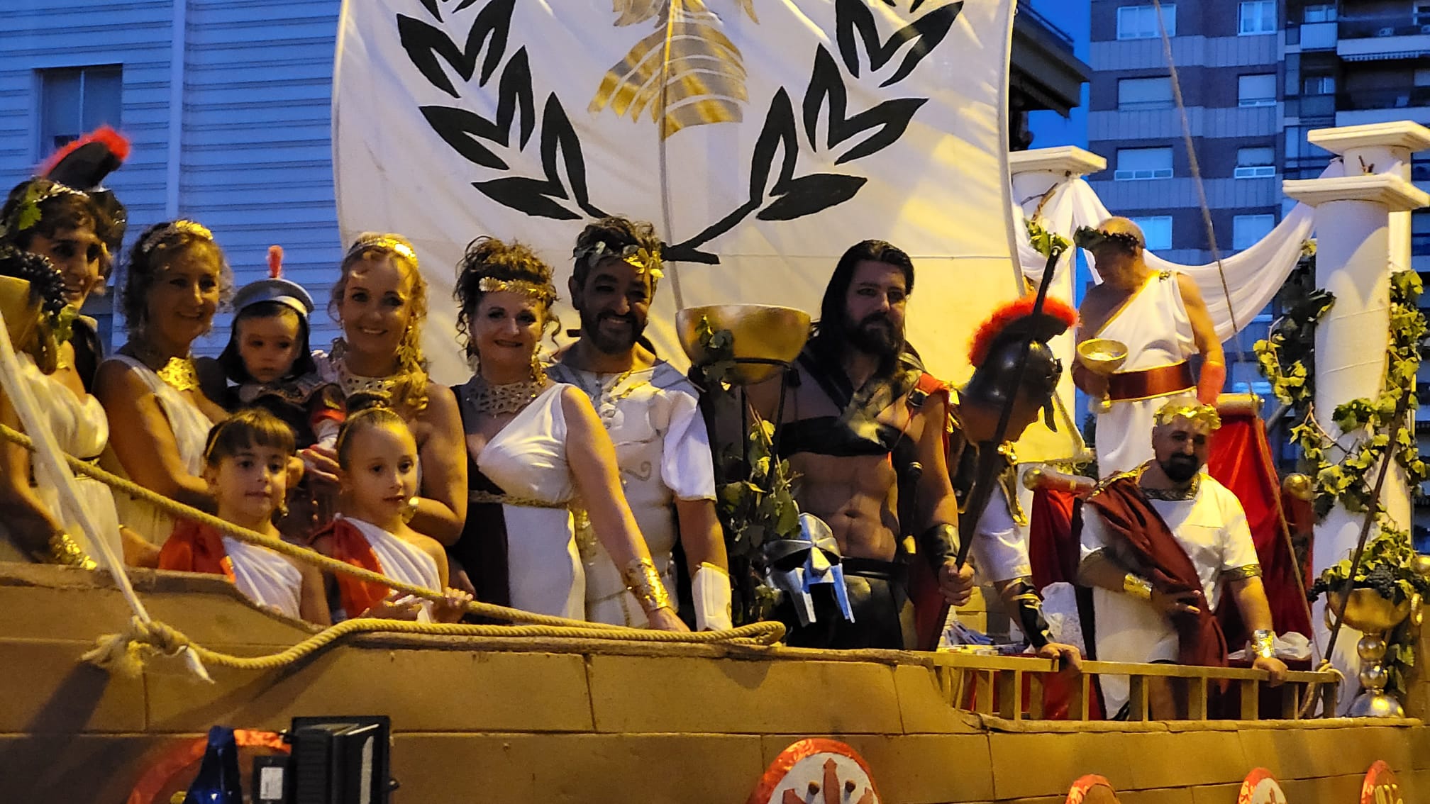 barco romano desfile carrozas