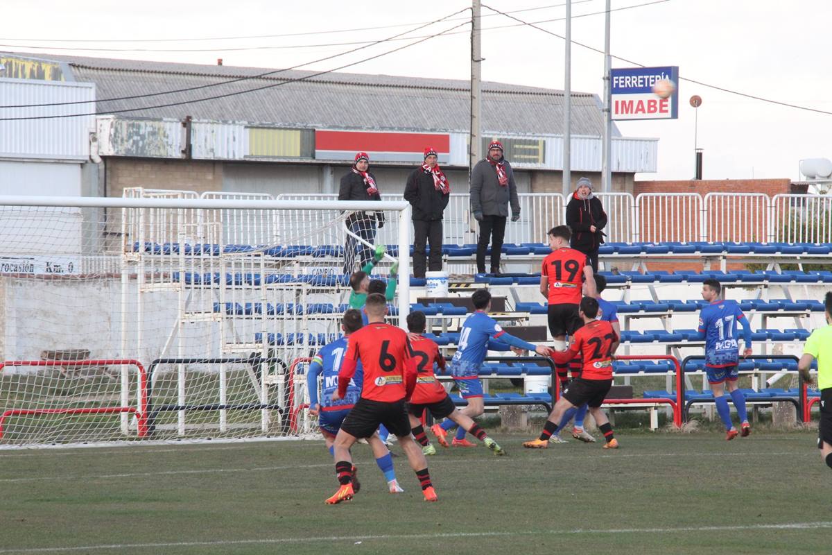 La Calzada se queda sin ascenso (0-3)